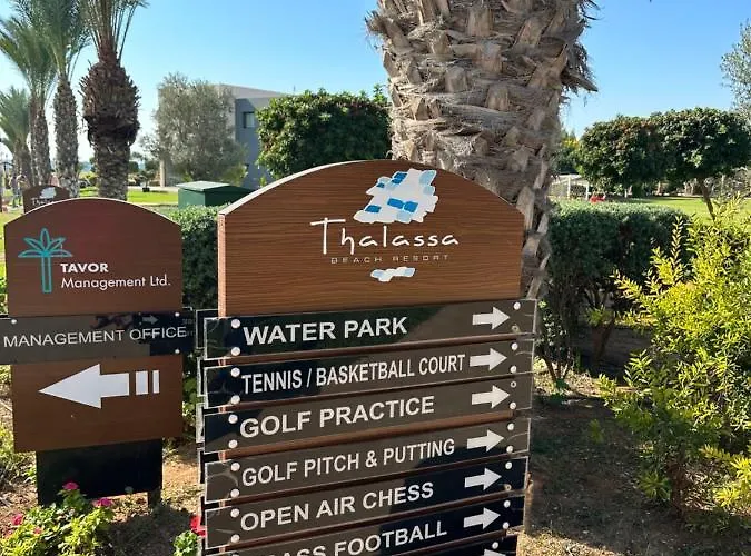 In Bafra Northern Cyprus * Vokolidha